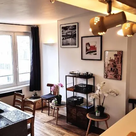 Iris, Vue Imprenable 公寓